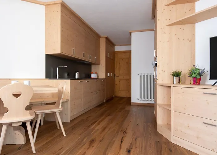 Castellazzi 12 Aquila Apartman *